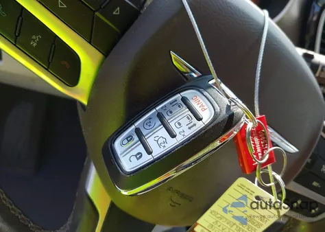 2018 Chrysler Pacifica Touring L from USA, damaged, VIN 2C4RC1BG5JR103372